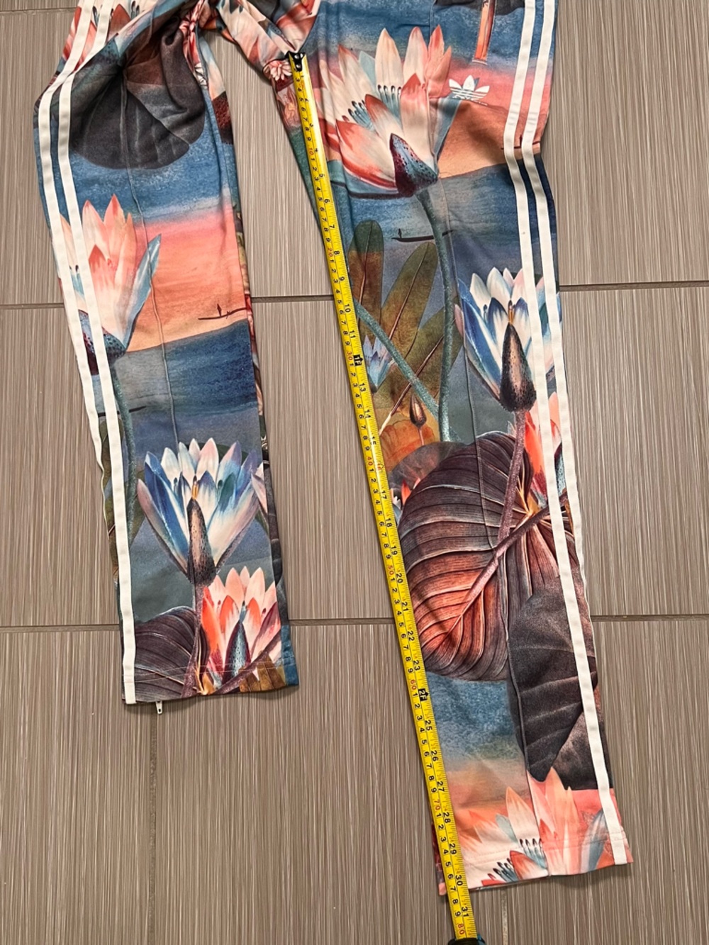 Rare Adidas X Farm Rio Curso d’Agua Firebird Lotus Track Pants XS - Picture 13 of 15